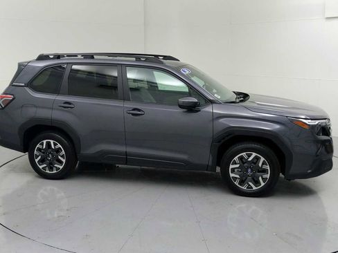 Used 2026 Subaru Forester Premium AWD/4WD image 12