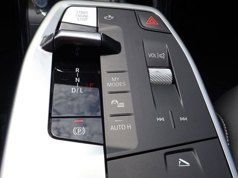Used 2025 BMW X1 xDrive28i w/ Technology Package AWD/4WD image 37