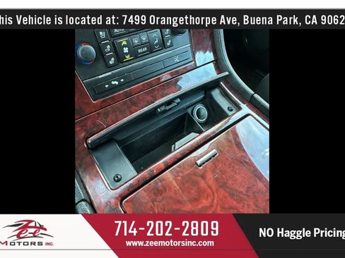 Used 2013 Cadillac Escalade Premium AWD/4WD image 49