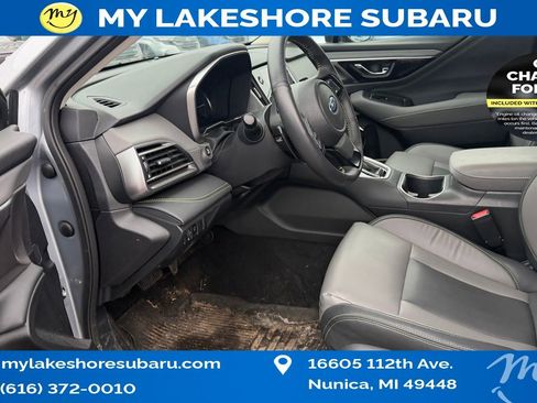 Used 2025 Subaru Outback Onyx Edition XT image 23