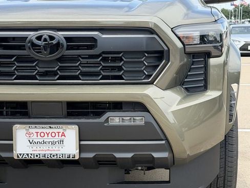 New 2026 Toyota Tacoma TRD Sport RWD image 9