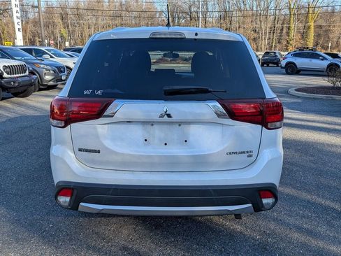 Used 2016 Mitsubishi Outlander ES image 6