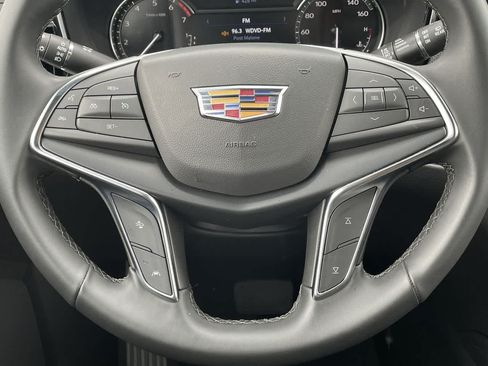 Used 2026 Cadillac XT5 Luxury FWD image 18