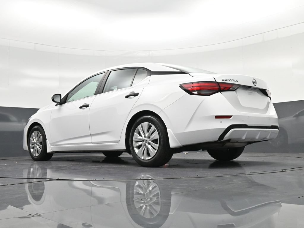 Used 2024 Nissan Sentra S FWD image 25