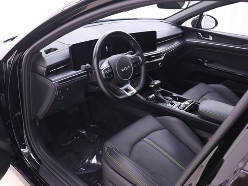 Used 2025 Kia K5 GT w/ GT1 Package FWD image 3