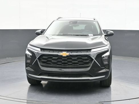 New 2026 Chevrolet Trax LT w/ Driver Confidence Package FWD image 16