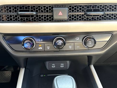Certified 2026 Honda HR-V LX image 25