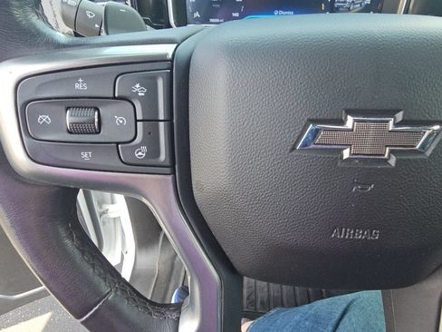 Used 2022 Chevrolet Silverado 1500 RST AWD/4WD image 11