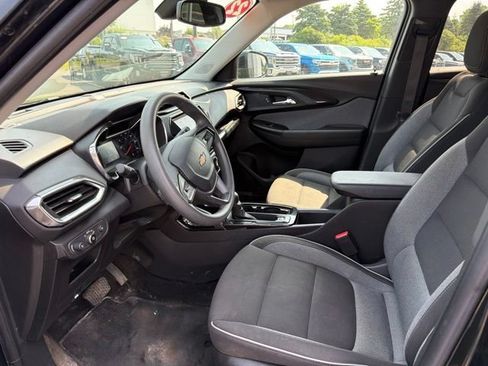 Used 2022 Chevrolet TrailBlazer LT w/ Convenience Package AWD/4WD image 19
