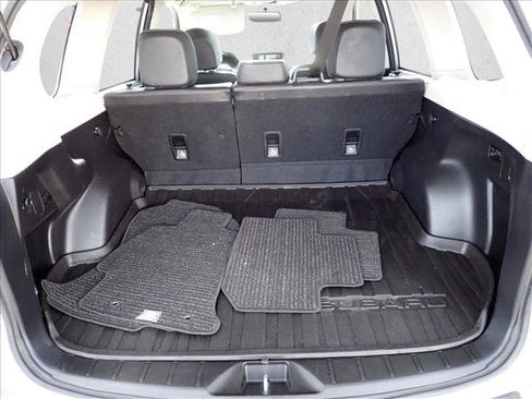 Used 2014 Subaru Forester 2.5i Limited w/ Popular Package #2 image 8