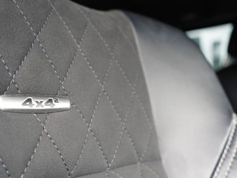 Used 2018 Mercedes-Benz G 550 Squared image 51