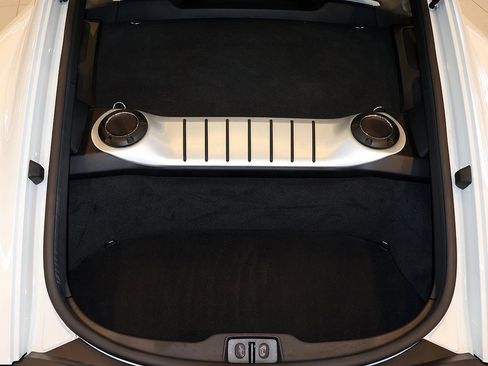 Used 2021 Porsche 718 Cayman image 53