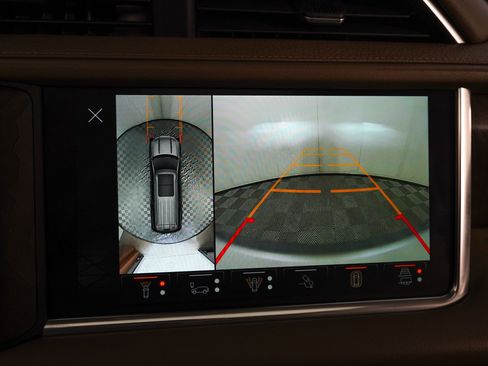 Used 2024 GMC Yukon Denali w/ Denali Reserve Package image 28