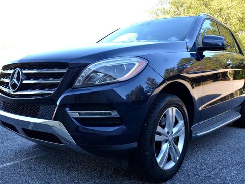 Used 2015 Mercedes-Benz ML 350 4MATIC image 2