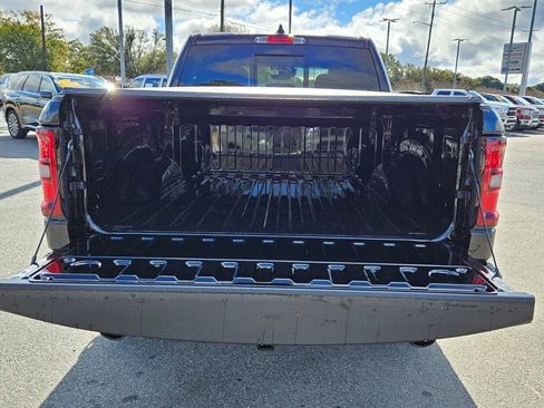 New 2026 RAM 1500 Big Horn w/ Night Edition AWD/4WD image 13