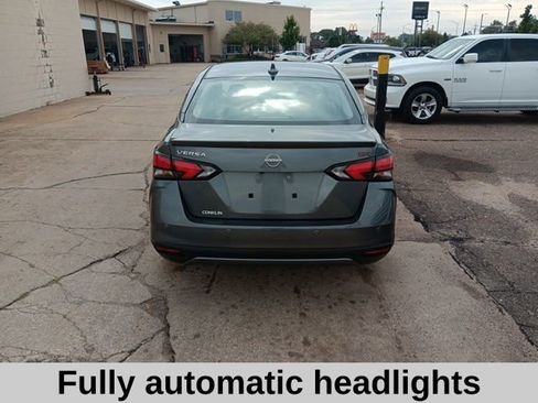 New 2025 Nissan Versa SR w/ Trunk Package image 6