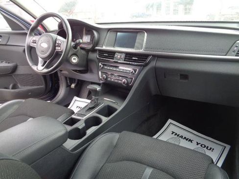 Used 2018 Kia Optima S w/ Panoramic Sunroof Package image 15