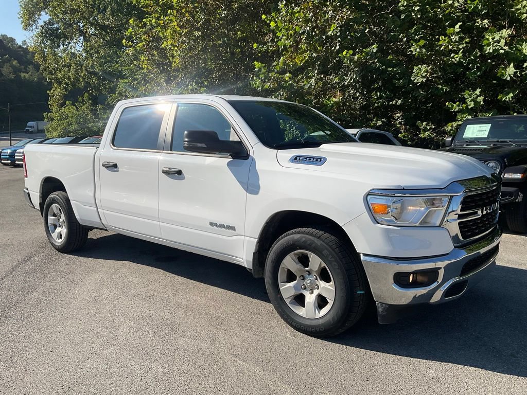 Used 2023 RAM 1500 Big Horn AWD/4WD image 7