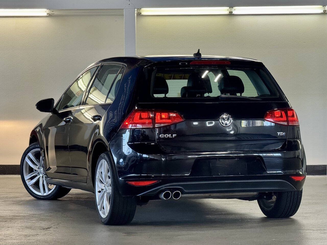 Used 2015 Volkswagen Golf TDI SEL FWD image 4