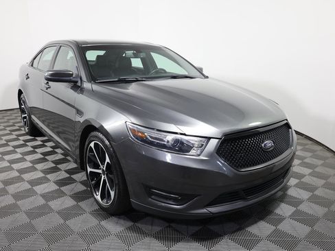Used 2016 Ford Taurus SEL w/ Equipment Group 201A image 3