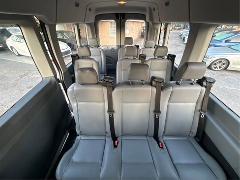 Used 2017 Ford Transit 350 XL RWD image 25