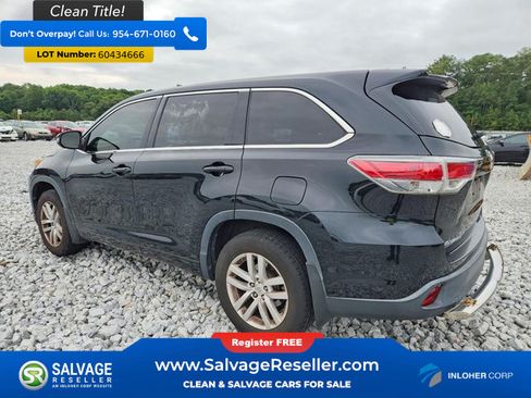 Used 2015 Toyota Highlander LE AWD/4WD image 3