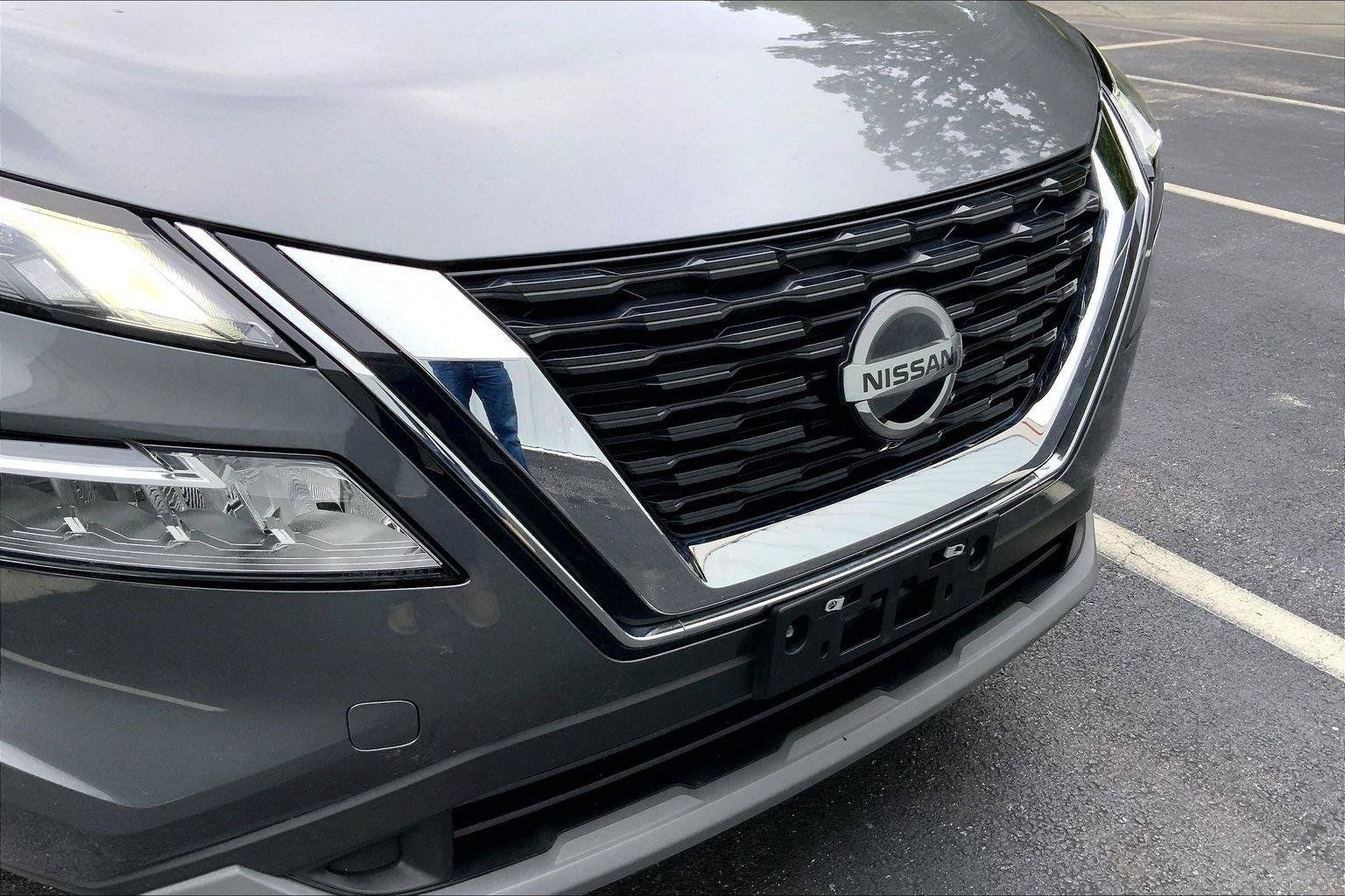 Used 2021 Nissan Rogue SV AWD/4WD image 29