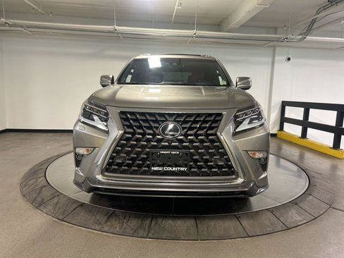 Certified 2023 Lexus GX 460 Luxury w/ Sport Design Package AWD/4WD image 3