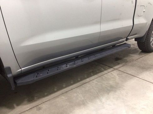 Used 2023 Chevrolet Silverado 1500 RST w/ Convenience Package II image 9