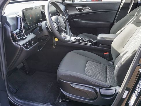 Certified 2023 Kia Sportage LX AWD/4WD image 18