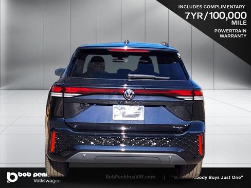 New 2026 Volkswagen Tiguan SE R-Line AWD/4WD image 26