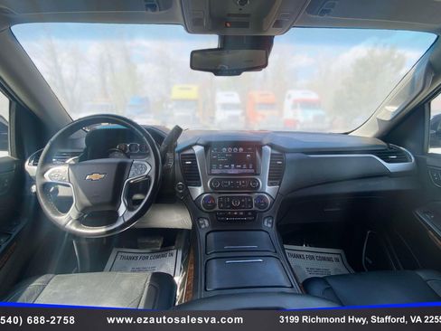 Used 2018 Chevrolet Tahoe Premier w/ RST Edition image 15