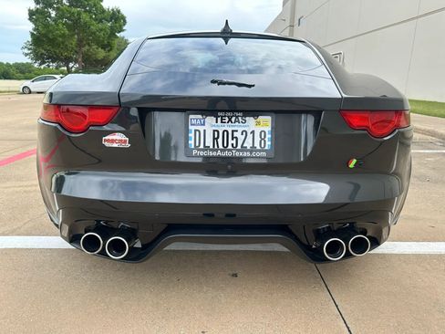 Used 2015 Jaguar F-TYPE R RWD image 9