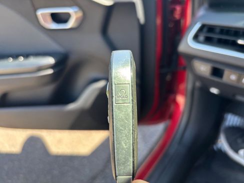 Used 2025 Kia K4 FWD image 23