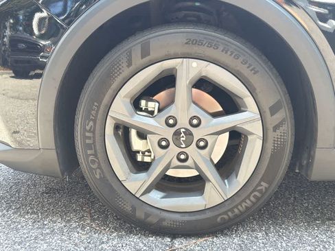 Used 2025 Kia K4 FWD image 4