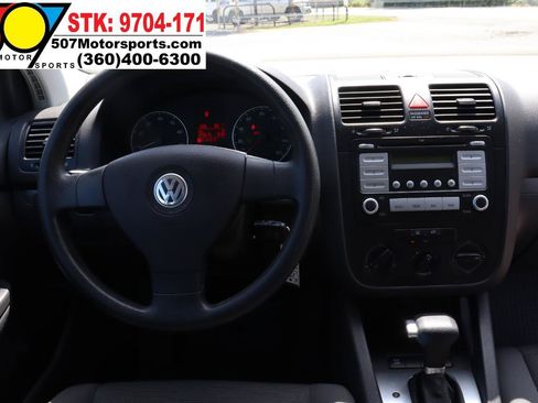 Used 2007 Volkswagen Rabbit 2-Door FWD image 19