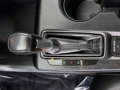 Used 2024 Honda Civic Sport image 20