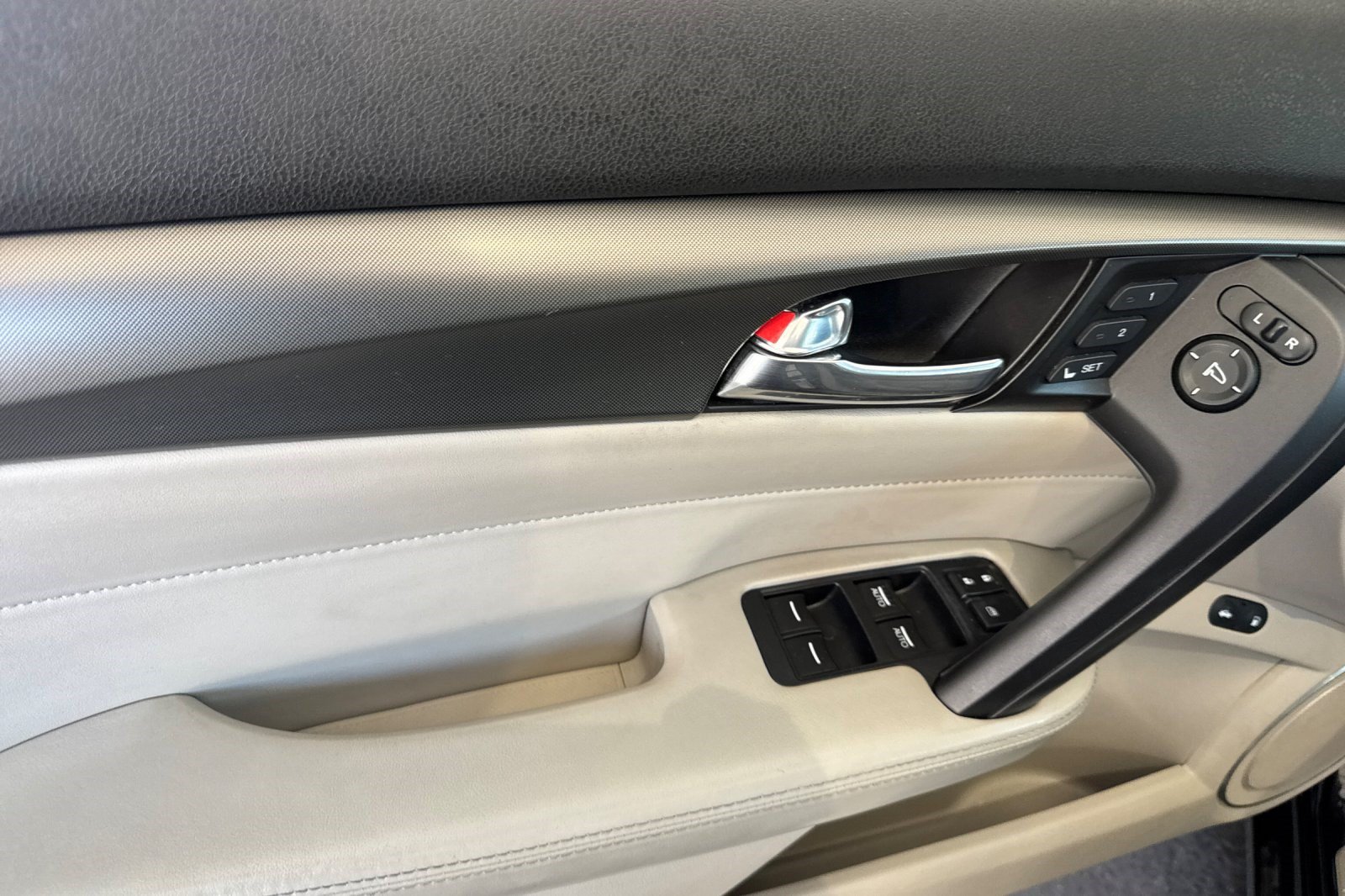 Used 2013 Acura TL w/ Advance Package FWD image 12