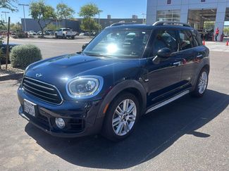 Used 2017 MINI Cooper Countryman video 1