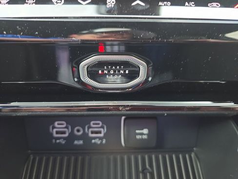 New 2026 Jeep Grand Cherokee Altitude AWD/4WD image 29