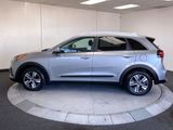Certified 2022 Kia Niro LXS image 2