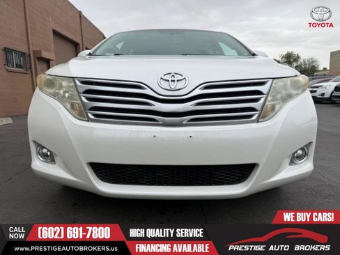 Used 2011 Toyota Venza Limited w/ Leather Pkg image 5
