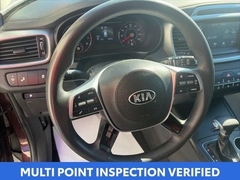 Used 2019 Kia Sorento AWD image 14