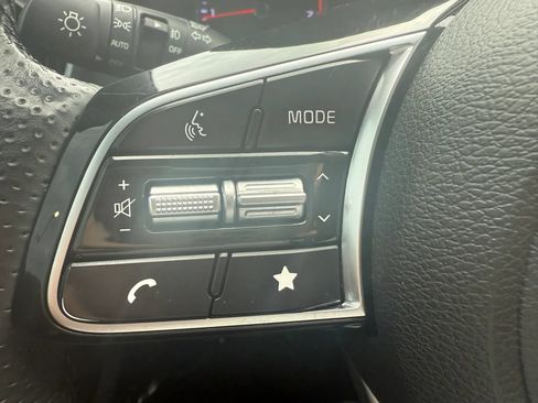 Used 2024 Kia Forte GT-Line FWD image 11