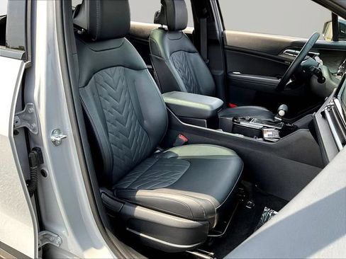 Certified 2024 Kia Sportage X-Line w/ X-Line Premium Package AWD/4WD image 37