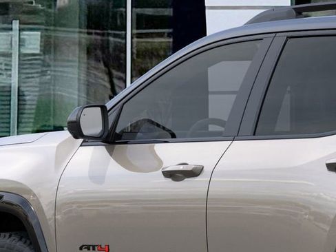 New 2026 GMC Terrain AT4 AWD/4WD image 12