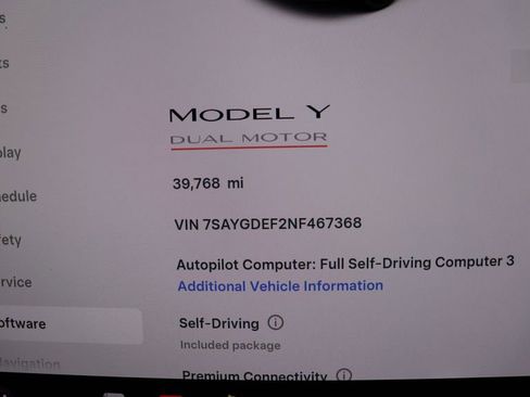 Used 2022 Tesla Model Y Performance AWD/4WD image 19