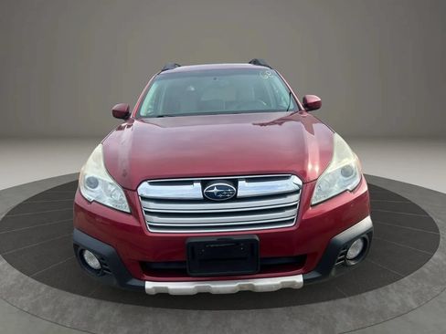 Used 2014 Subaru Outback 2.5i Limited AWD/4WD image 2