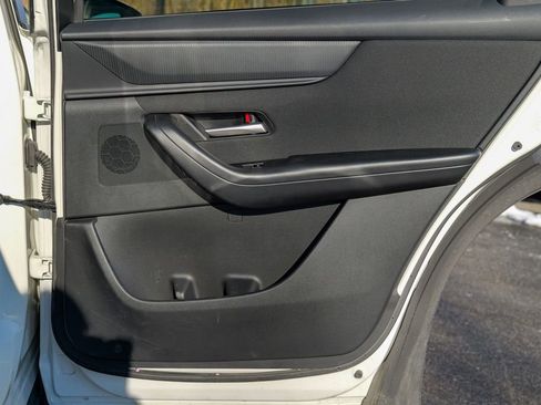 Used 2024 MAZDA CX-90 3.3 Turbo w/ Select Package image 28