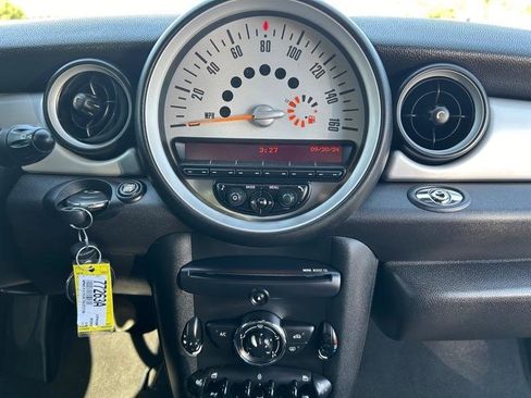 Used 2014 MINI Cooper Roadster image 12